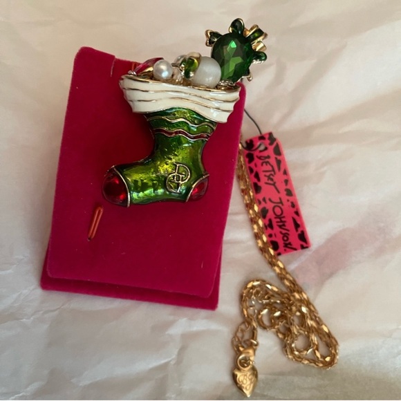 Rare Betsey Johnson Christmas Stocking necklace - Picture 2 of 6